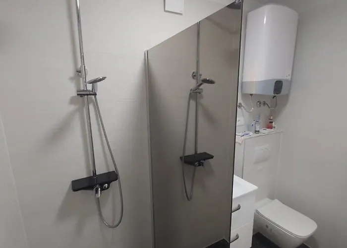 Apartman Adi