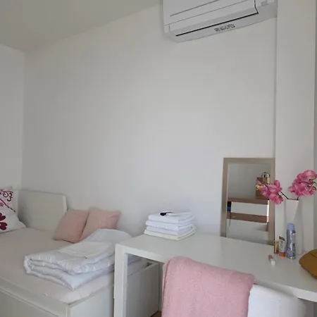 Adi Apartamento *